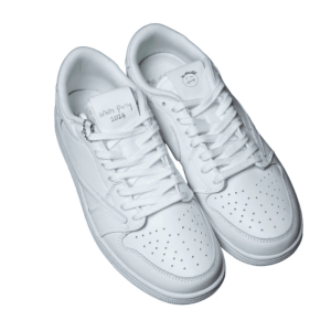 all white travis scott jordan 1 low_ (2)
